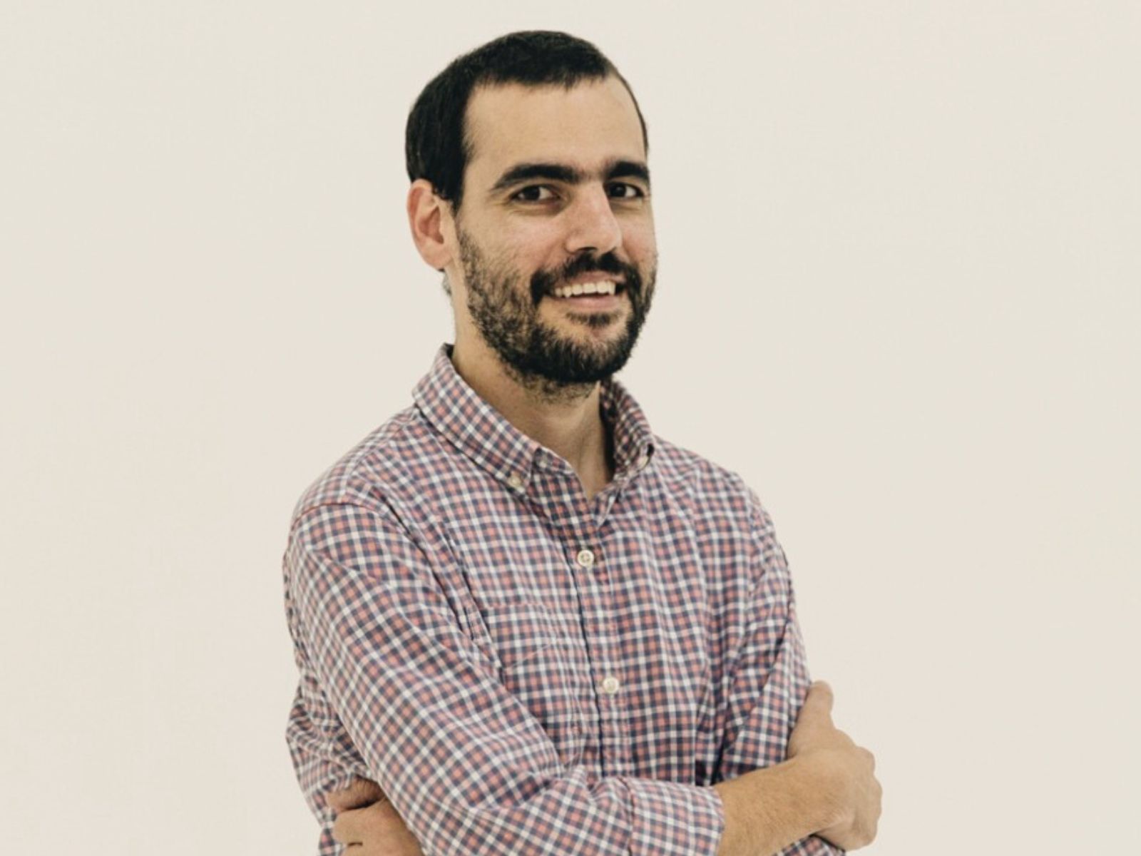 Quem é Antoine Morel, diretor do Canal UOL presente no Diálogos Agrojor