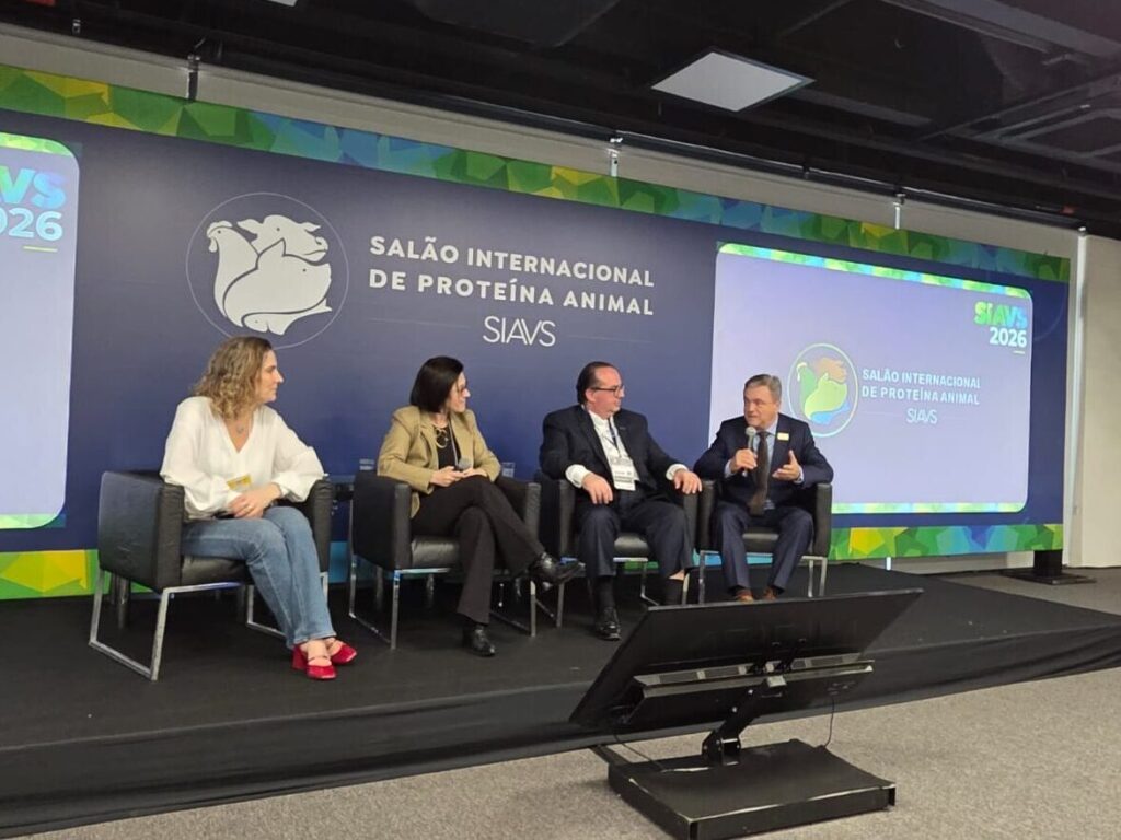 Fórum Agrojor no SIAVS debate os papéis do jornalismo e do marketing na construção da reputação do agronegócio